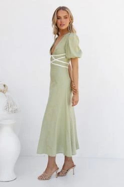 Kellie Dress SAGE -Mona Shop 0L4A2137 17365.1666150196