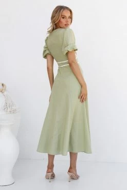 Kellie Dress SAGE -Mona Shop 0L4A2142 52817.1666150196