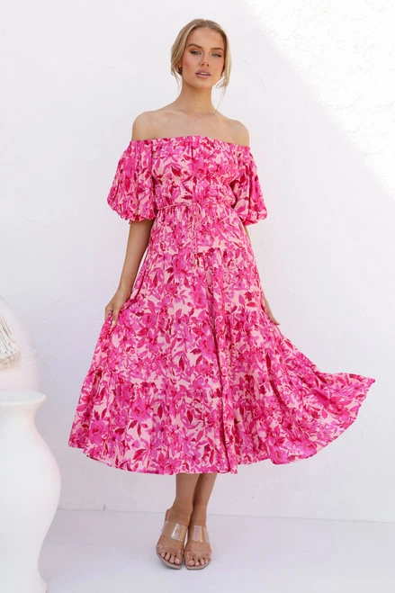 Monette Dress FUCHSIA FLORAL Monette Dress FUCHSIA FLORAL -Mona Shop 0L4A2318 36324.1666150006