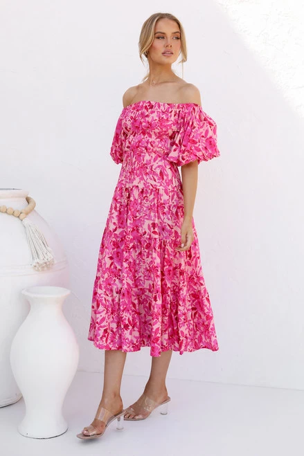 Monette Dress FUCHSIA FLORAL Monette Dress FUCHSIA FLORAL -Mona Shop 0L4A2348 35157.1666150007