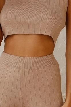 Easton Pants -Mona Shop 12 L4A5166 37517.1593864461