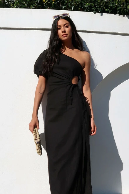 Ingrid Dress BLACK Ingrid Dress BLACK -Mona Shop 15Photo 18 9 2022 4 09 24 pm 96738.1663841160