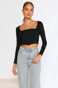 Manaia Top BLACK -Mona Shop 19 L8A1773 02844.1655436146