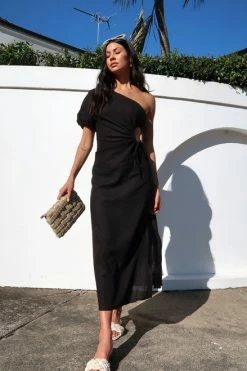 Ingrid Dress BLACK 6 Ingrid Dress BLACK -Mona Shop 1Photo 18 9 2022 4 09 28 pm 90881.1663646854