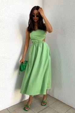 Dani Midi Dress GREEN 5 Dani Midi Dress GREEN -Mona Shop 1Photo 19 11 21 11 09 01 am 1 32803.1638354371