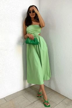 Dani Midi Dress GREEN 4 Dani Midi Dress GREEN -Mona Shop 1Photo 19 11 21 11 09 01 am 3 57124.1638354409