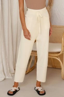 Miguel Knit Pants CREAM 9 Miguel Knit Pants CREAM -Mona Shop 1 L4A1188 05991.1597631515