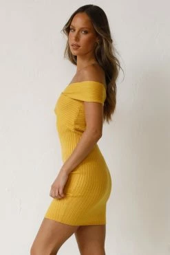 Daniella Mini Dress HONEY -Mona Shop 1 L4A2359 39707.1637319882