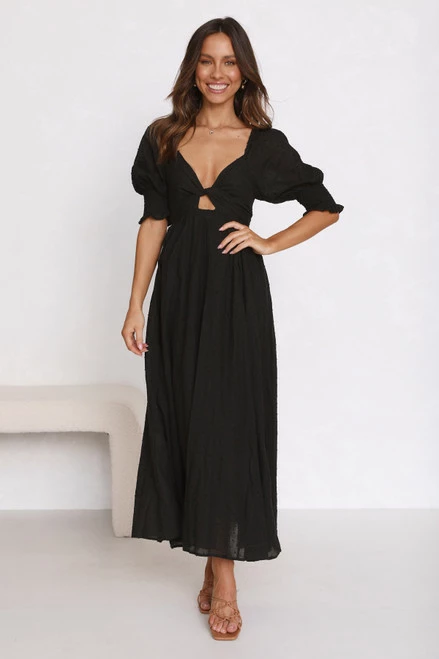 Vera Dress BLACK Vera Dress BLACK -Mona Shop 4L8A2367 62633.1661920789