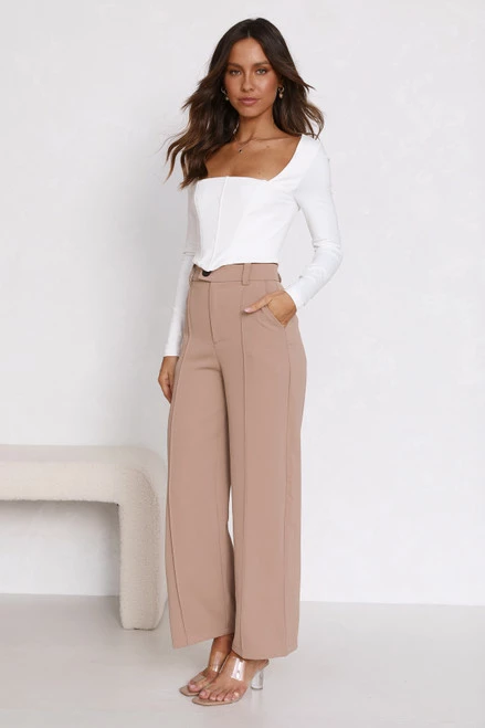 Ruth Pants CAMEL Ruth Pants CAMEL -Mona Shop 4L8A2602 36496.1654680297