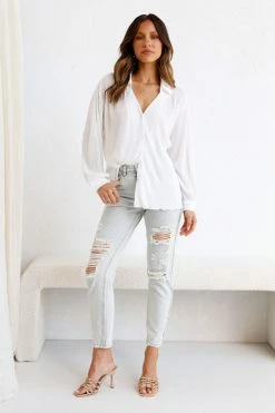 Adira Top WHITE 8 Adira Top WHITE -Mona Shop 55 L4A0093 87834.1652065480