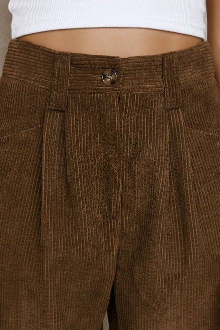 August Pants CHOCOLATE August Pants CHOCOLATE -Mona Shop 5 L4A1985 24123.1651553011