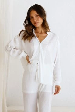 Adira Top WHITE 9 Adira Top WHITE -Mona Shop 9 L4A0888 55127.1652064493