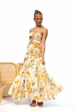 Bettina Dress -Mona Shop IMG 1037 43373.1677730946