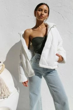 Moscow Jacket WHITE 6 Moscow Jacket WHITE -Mona Shop IMG 1977 66147.1658119122