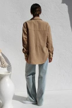 Mila Shacket CAMEL -Mona Shop IMG 2013 37681.1658127501