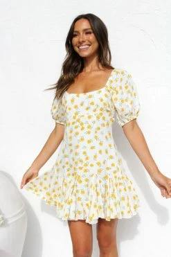 Minnie Dress YELLOW FLORAL -Mona Shop IMG 2489 55549.1662724220