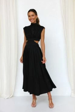 Terah Dress BLACK -Mona Shop IMG 8626 71531.1672548441
