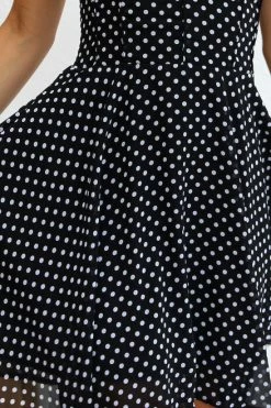 Cassandra Dress -Mona Shop IMG 9458 83161.1675310137