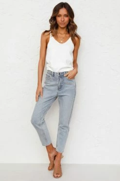 Connor Jeans -Mona Shop L4A0759 24132.1619756243 50087.1651554780