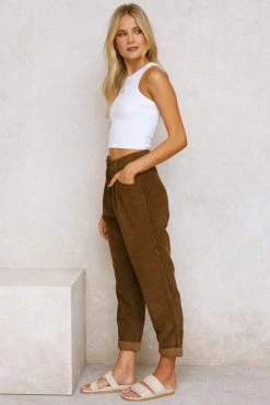 August Pants CHOCOLATE 5 August Pants CHOCOLATE -Mona Shop L4A1958 19896.1651553011