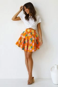 Florencia Skirt ORANGE -Mona Shop L4A3215 41829.1639023682