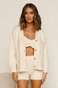 Sydney Knit Shorts -Mona Shop L4A4475 1 92671.1593069636