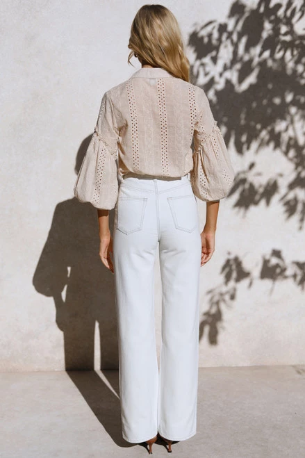 Charlee Jeans VINTAGE WASH Charlee Jeans VINTAGE WASH -Mona Shop L4A7237 59789.1619528912