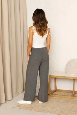 Gina Knit Top -Mona Shop L4A7397 63166.1590029665