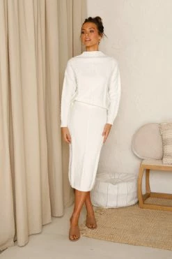 Laurel Knit Skirt WHITE -Mona Shop L4A7746 13936.1590627052