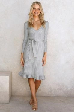 Monroe Midi Dress GREY -Mona Shop L4A8417 63447.1620892719