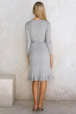 Monroe Midi Dress GREY -Mona Shop L4A8434 46251.1620892724