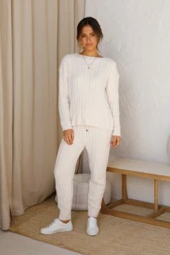 Renata Knit Pants CREAM -Mona Shop L4A9021 55747.1588743432