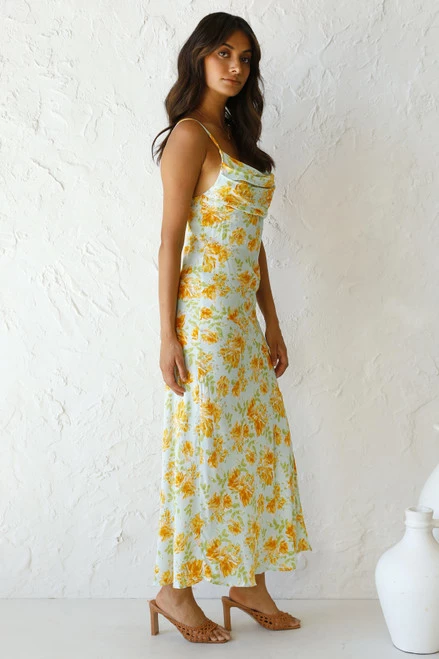 Elizabeth Dress YELLOW FLORAL Elizabeth Dress YELLOW FLORAL -Mona Shop L4A9369 52444.1632978686