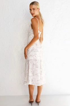 Frida Dress -Mona Shop L4A9383 43182.1623296776