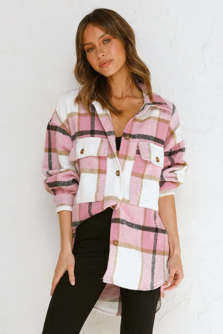 River Shacket PINK River Shacket PINK -Mona Shop L4A9868 1 40325.1651553815