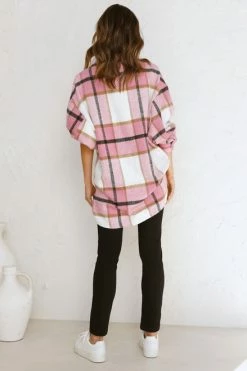 River Shacket PINK 9 River Shacket PINK -Mona Shop L4A9888 70198.1651553815