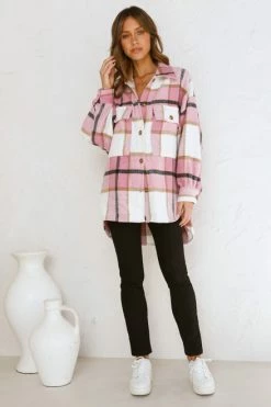 River Shacket PINK 10 River Shacket PINK -Mona Shop L4A9897 61175.1651553815