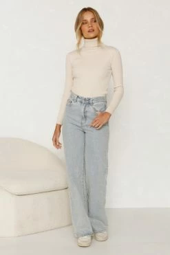 Shiloh Knit Top BEIGE 4 Shiloh Knit Top BEIGE -Mona Shop L8A1565 24251.1657592088