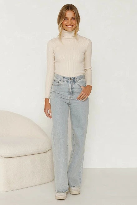 Shiloh Knit Top BEIGE Shiloh Knit Top BEIGE -Mona Shop L8A1566 69106.1657604501