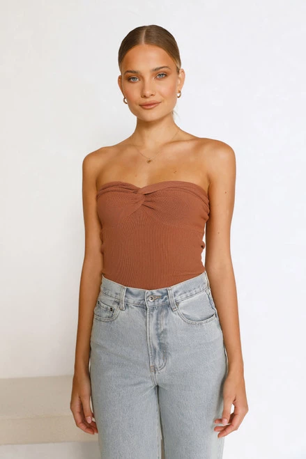 Brandi Top RUST Brandi Top RUST -Mona Shop L8A1671 43997.1657511596