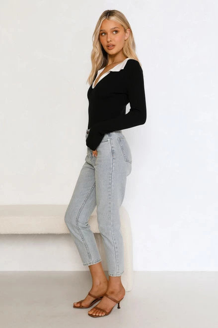 Gwen Top BLACK Gwen Top BLACK -Mona Shop L8A2023 27731.1655347543