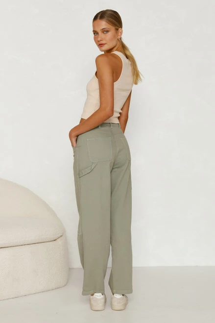 Alainn Pants KHAKI Alainn Pants KHAKI -Mona Shop L8A2175 07686.1658969391