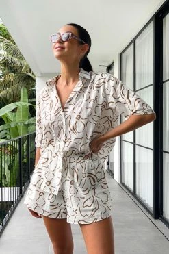 Reagan Set -Mona Shop Photo 21 10 2022 7 08 57 am 69087.1667350517