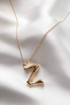 Initial Necklace U-Z 7 Initial Necklace U-Z -Mona Shop Z 67178.1561881499