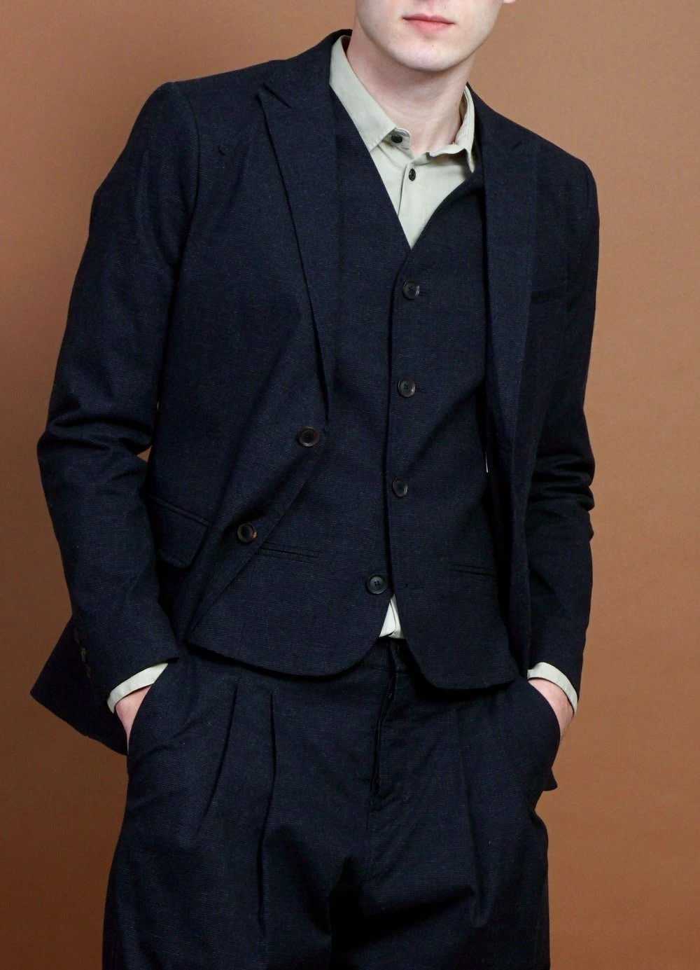 CHRISTOFFER | Classic Two Button Blazer | Fjord HANSEN GARMENTS CHRISTOFFER | Classic Two Button Blazer | Fjord -Mona Shop christoffer classic two button blazer fjord hansen garments 620205